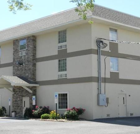 Gamble Farm Inn And Suites Jersey Shore Εξωτερικό φωτογραφία